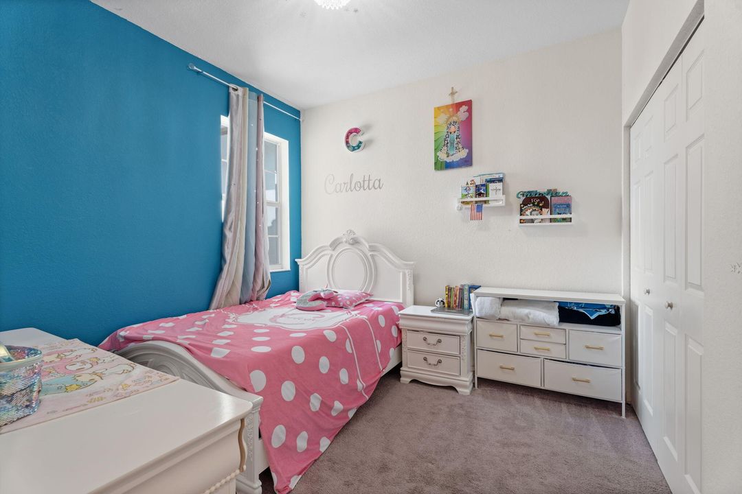 Под контрактом: $2,500 (3 спален, 2 ванн, 1499 Квадратных фут)