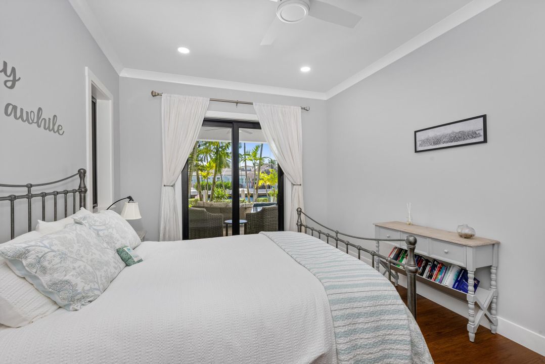 For Sale: $2,800,000 (3 beds, 2 baths, 2059 Square Feet)