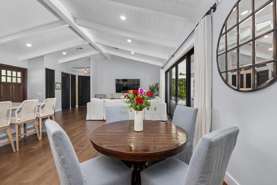 For Sale: $2,800,000 (3 beds, 2 baths, 2059 Square Feet)