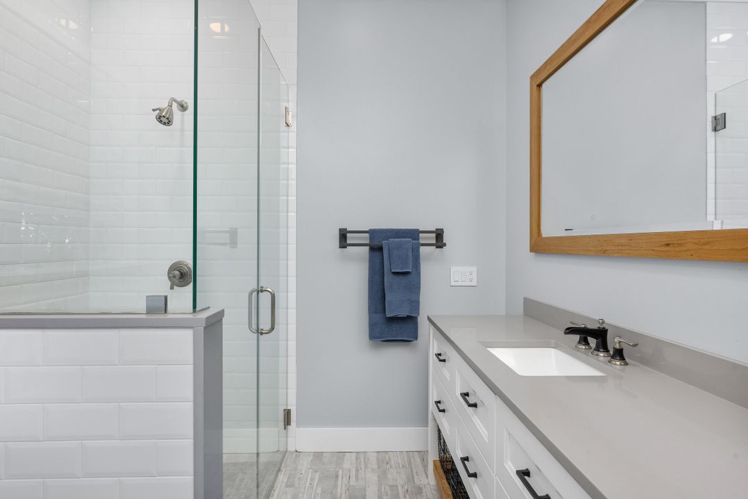 For Sale: $2,800,000 (3 beds, 2 baths, 2059 Square Feet)