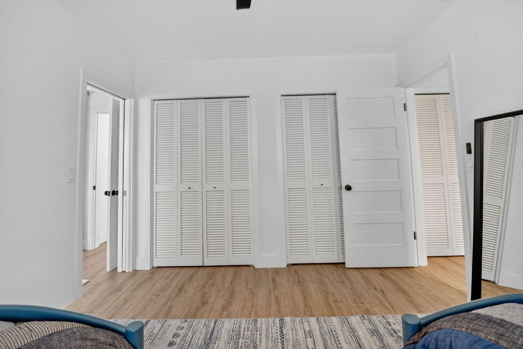 For Rent: $12,000 (3 beds, 2 baths, 1965 Square Feet)