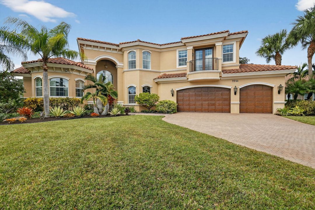 待售: $1,900,000 (5 贝兹, 7 浴室, 5537 平方英尺)