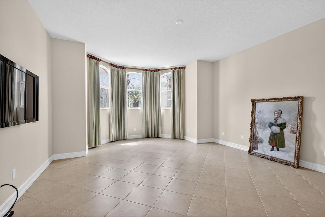 待售: $1,900,000 (5 贝兹, 7 浴室, 5537 平方英尺)