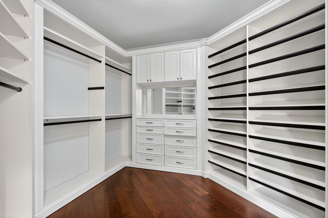 待售: $1,900,000 (5 贝兹, 7 浴室, 5537 平方英尺)