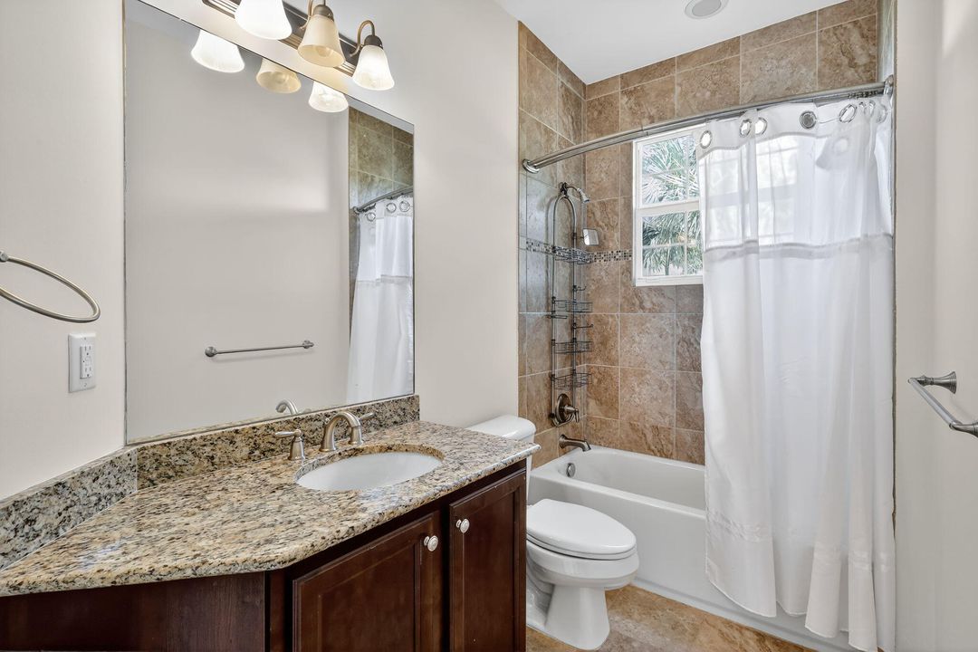 待售: $1,900,000 (5 贝兹, 7 浴室, 5537 平方英尺)