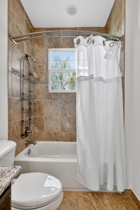 待售: $1,900,000 (5 贝兹, 7 浴室, 5537 平方英尺)