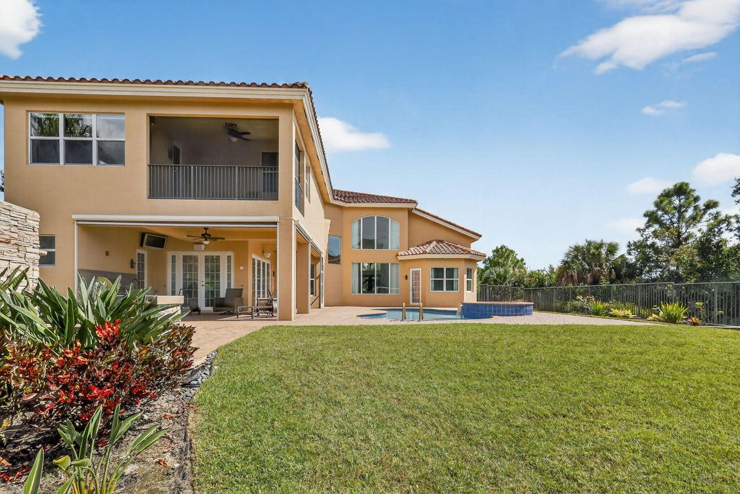 待售: $1,900,000 (5 贝兹, 7 浴室, 5537 平方英尺)