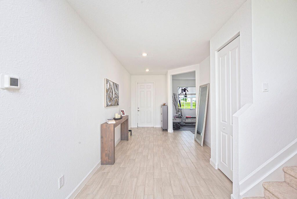 For Sale: $589,900 (4 beds, 2 baths, 3104 Square Feet)