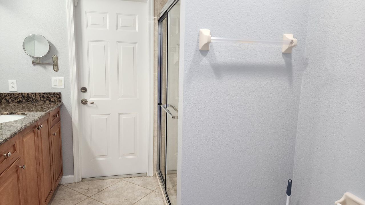 For Rent: $2,700 (4 beds, 3 baths, 2221 Square Feet)