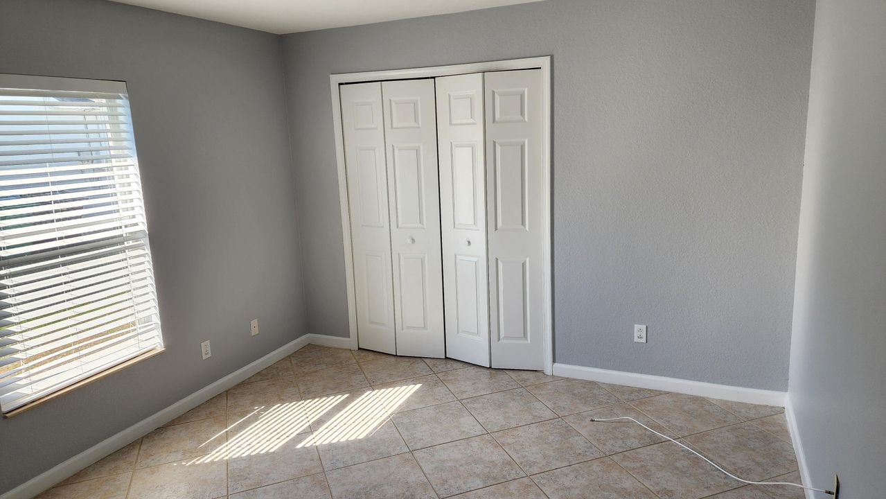 For Rent: $2,700 (4 beds, 3 baths, 2221 Square Feet)