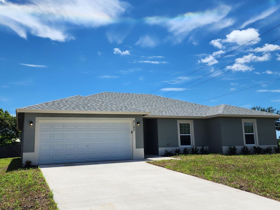 Recently Rented: $2,650 (4 beds, 2 baths, 1806 Square Feet)