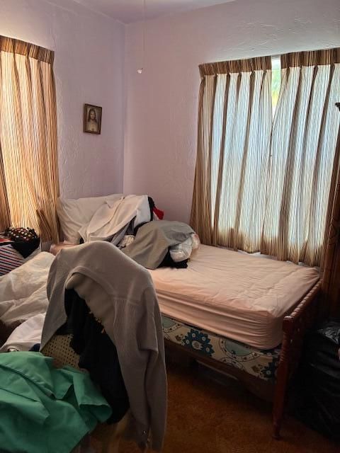 合同活跃: $728,000 (0 贝兹, 0 浴室, 1690 平方英尺)