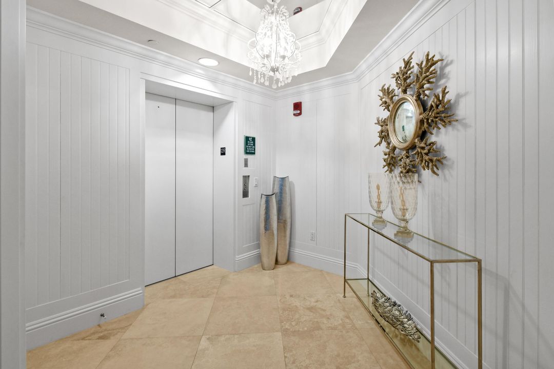 For Sale: $2,495,000 (3 beds, 3 baths, 2818 Square Feet)