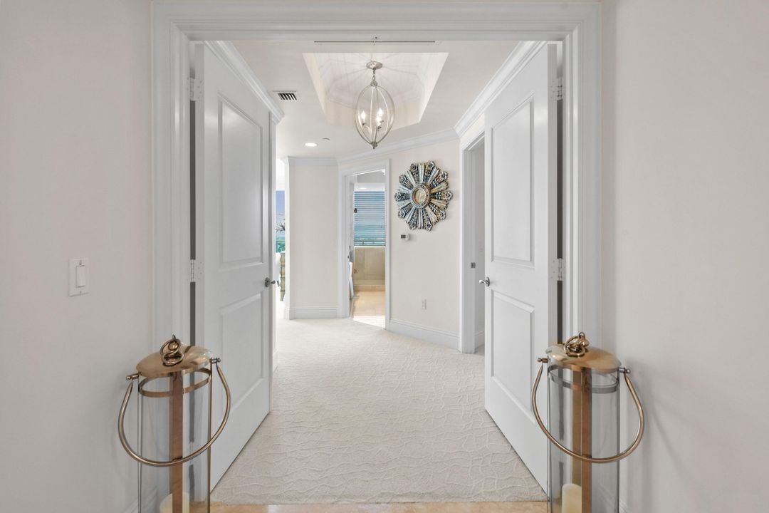 For Sale: $2,495,000 (3 beds, 3 baths, 2818 Square Feet)