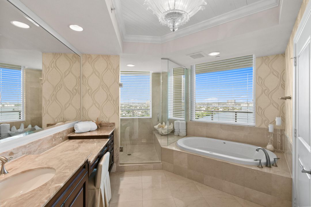 For Sale: $2,495,000 (3 beds, 3 baths, 2818 Square Feet)