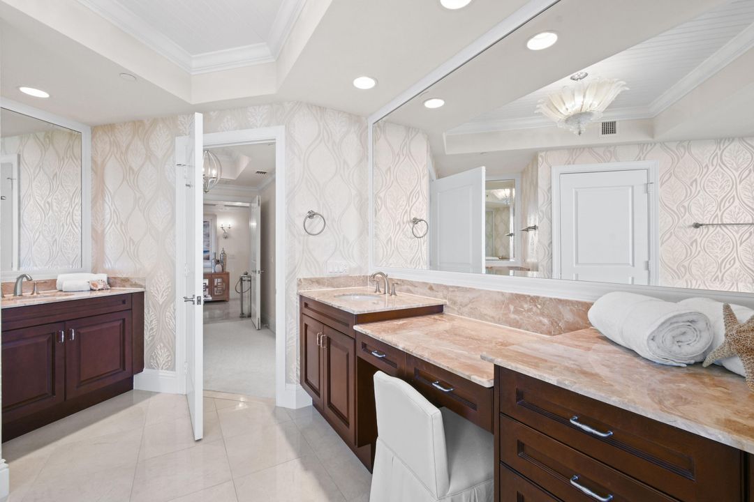 For Sale: $2,495,000 (3 beds, 3 baths, 2818 Square Feet)