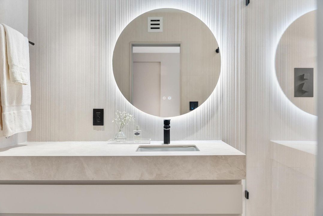 待售: $3,600,000 (3 贝兹, 3 浴室, 2600 平方英尺)