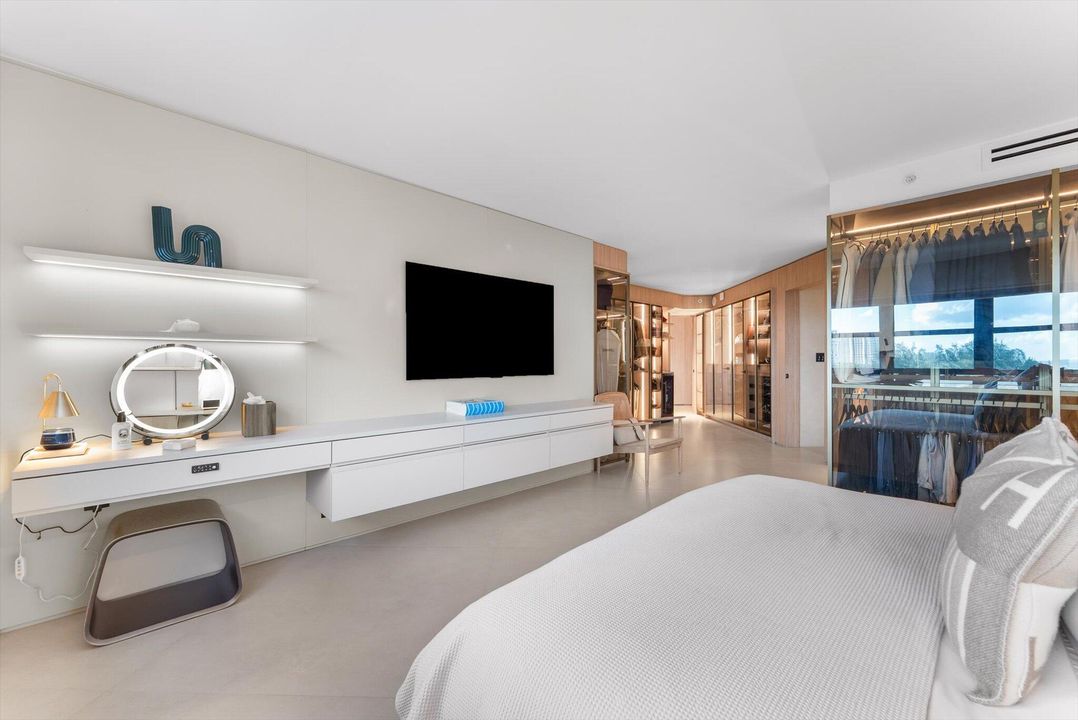 待售: $3,600,000 (3 贝兹, 3 浴室, 2600 平方英尺)