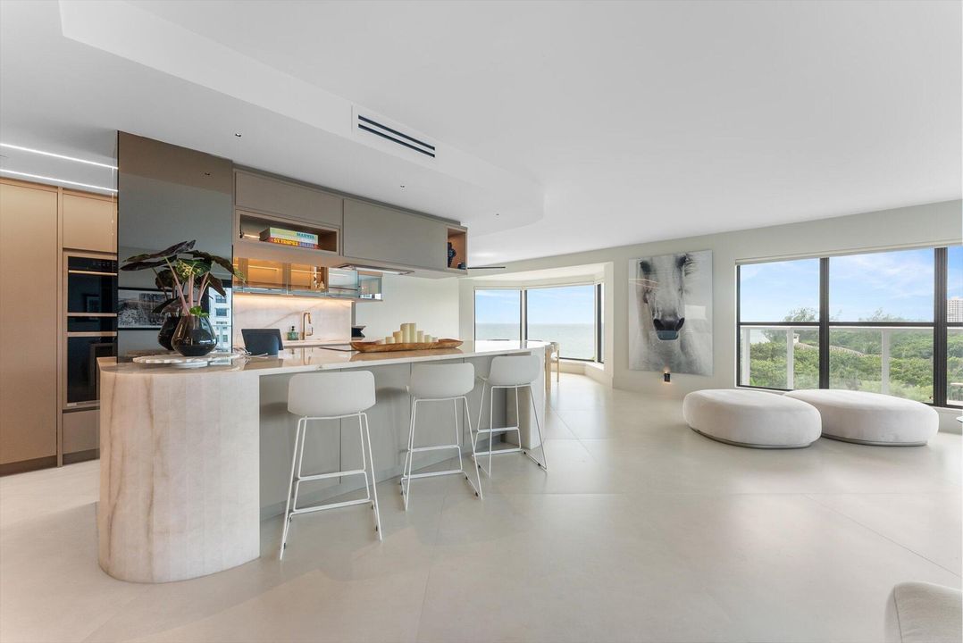 待售: $3,600,000 (3 贝兹, 3 浴室, 2600 平方英尺)