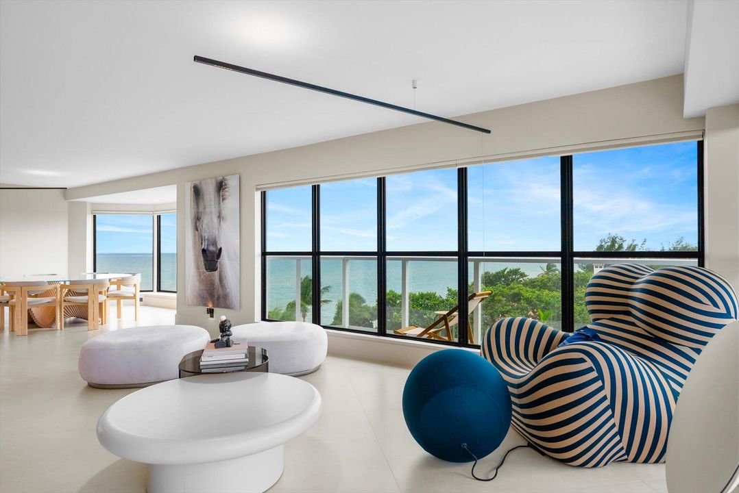 待售: $3,600,000 (3 贝兹, 3 浴室, 2600 平方英尺)