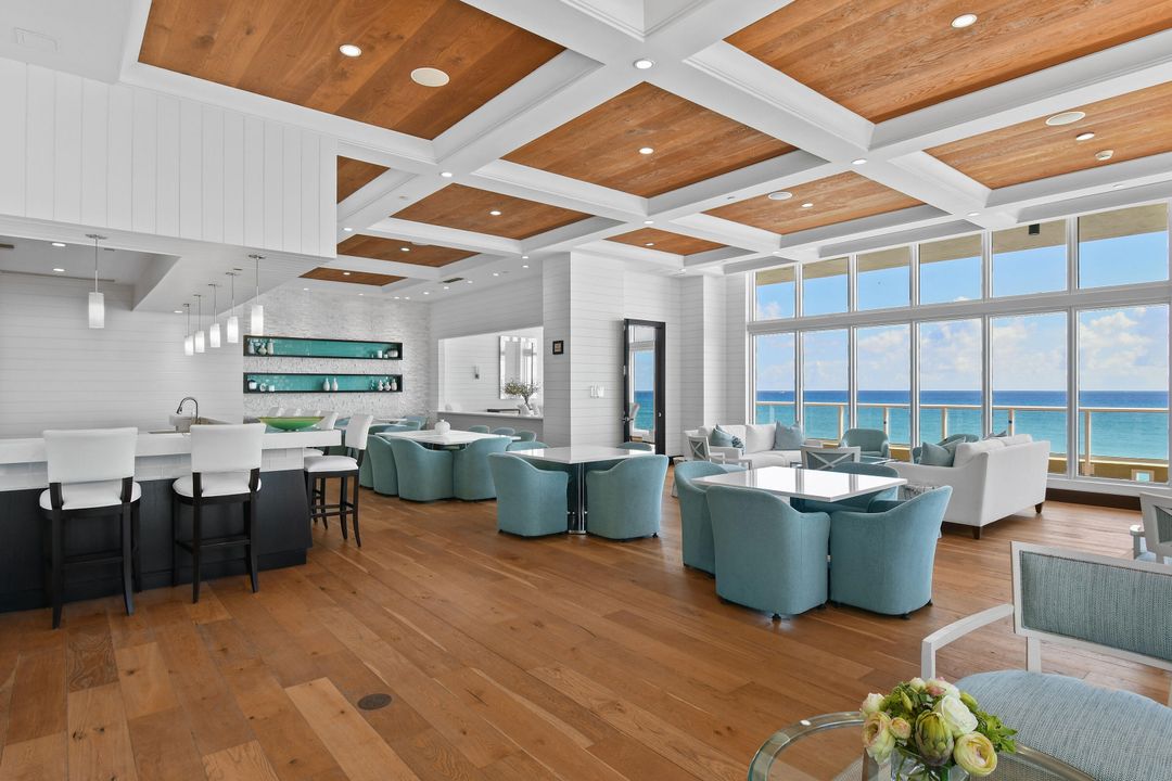 For Sale: $2,495,000 (3 beds, 3 baths, 2818 Square Feet)