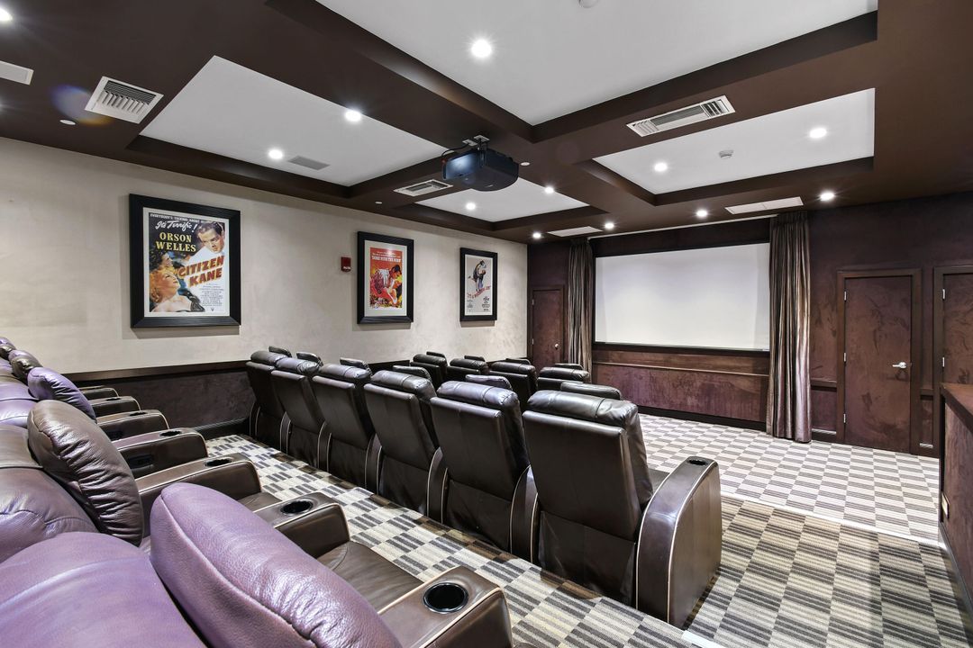 For Sale: $2,495,000 (3 beds, 3 baths, 2818 Square Feet)