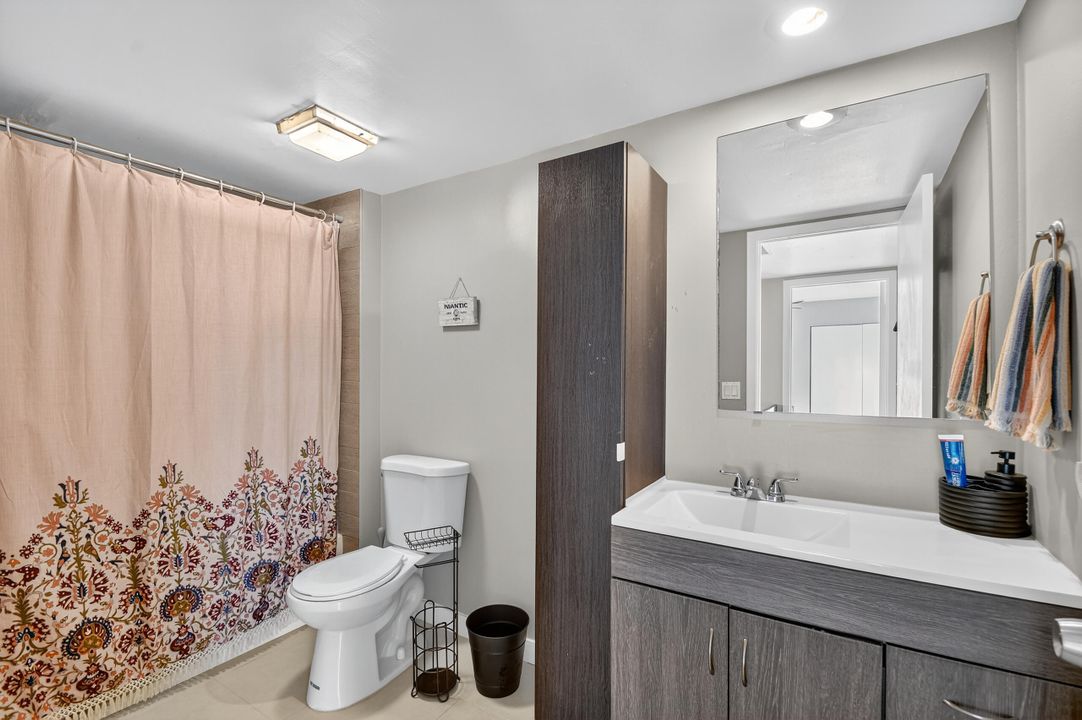 For Sale: $344,900 (2 beds, 2 baths, 1288 Square Feet)