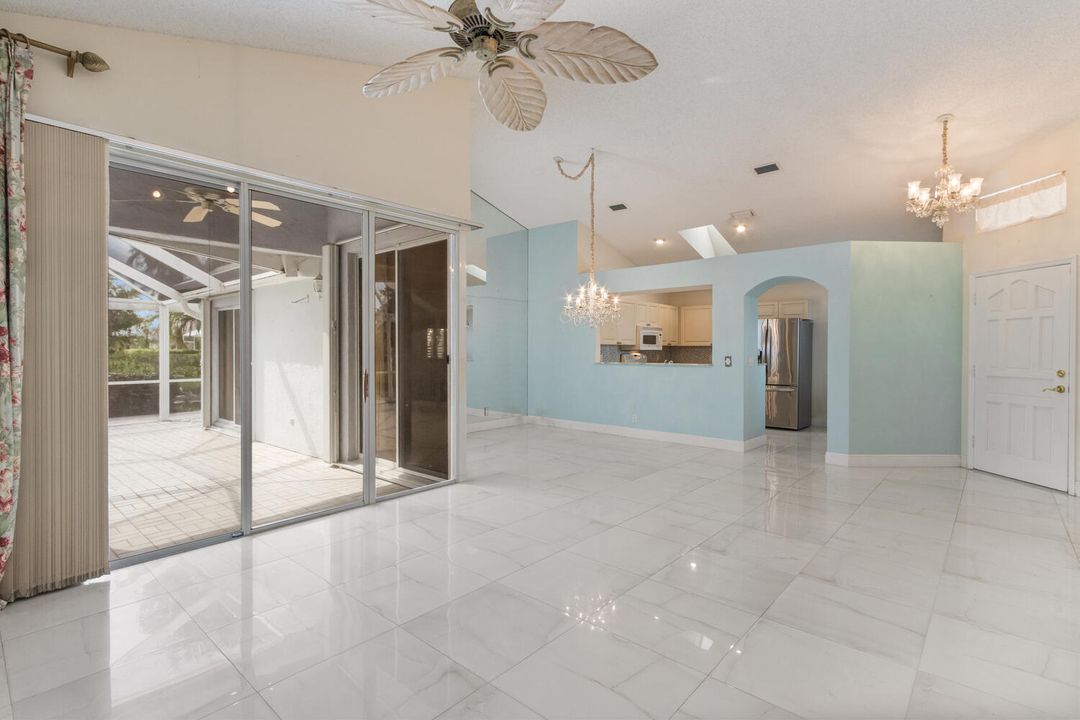 For Sale: $610,000 (3 beds, 2 baths, 1492 Square Feet)