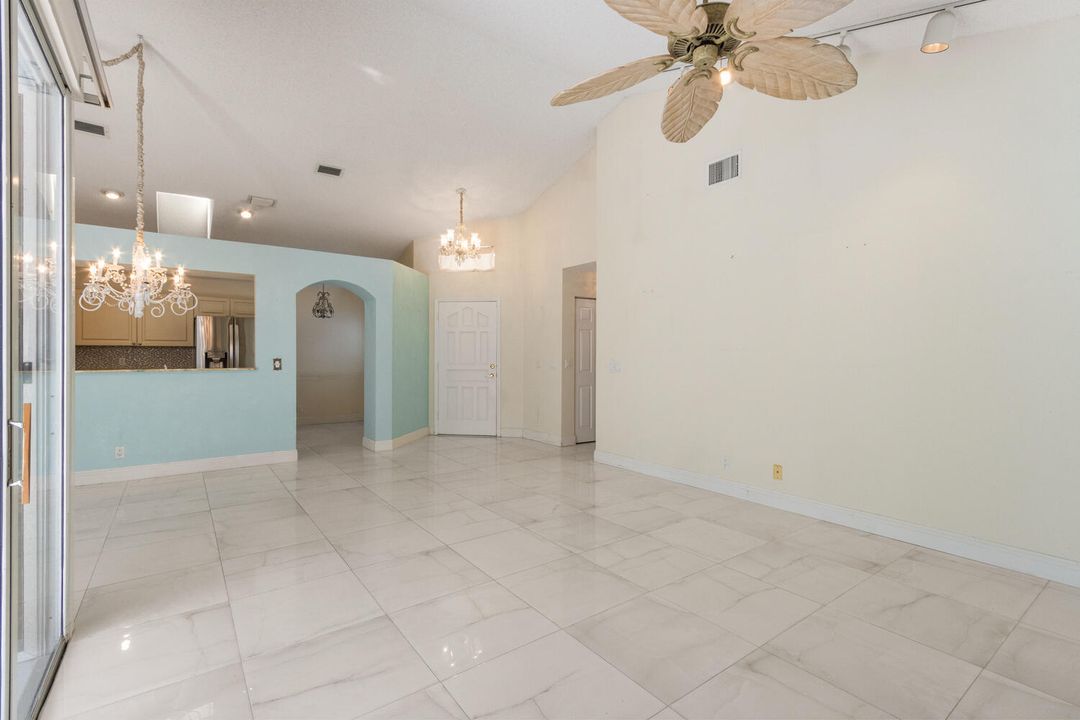 For Sale: $610,000 (3 beds, 2 baths, 1492 Square Feet)