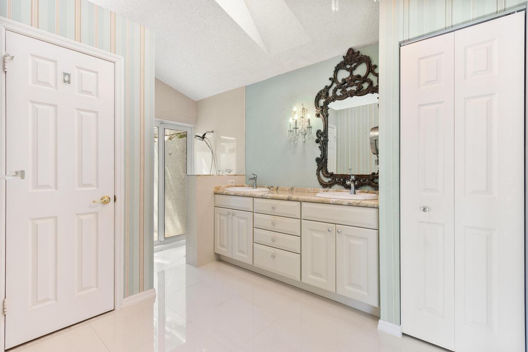 For Sale: $610,000 (3 beds, 2 baths, 1492 Square Feet)