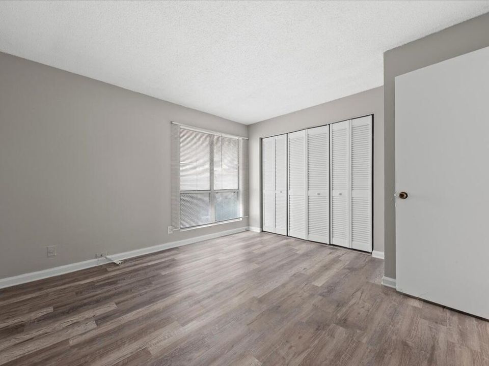 出租: $1,500 (1 贝兹, 1 浴室, 495 平方英尺)