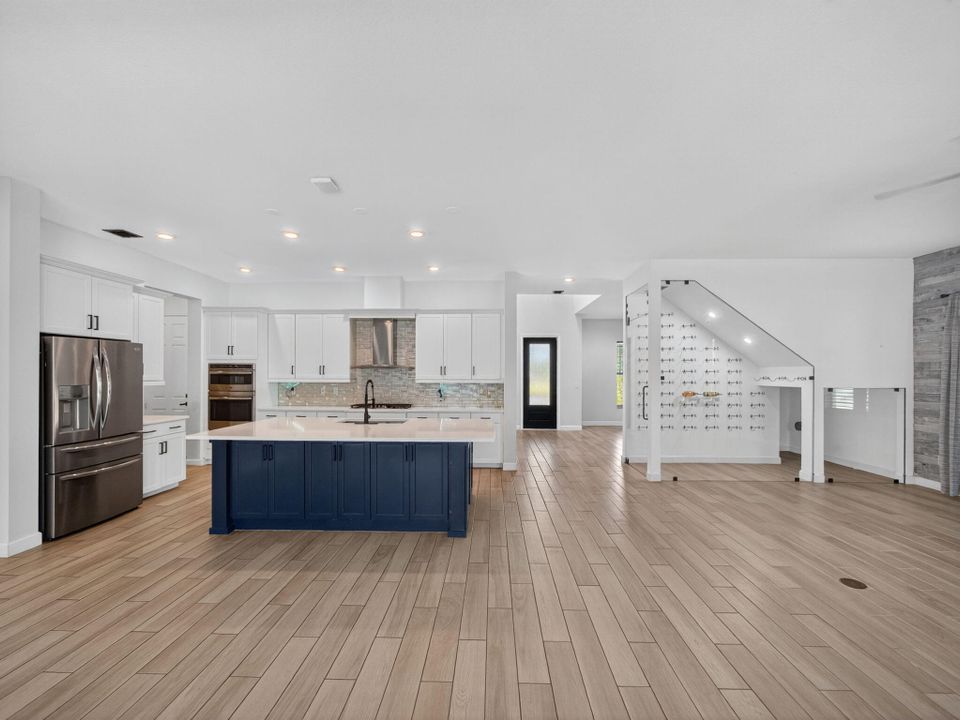 En Venta: $895,000 (5 camas, 4 baños, 3361 Pies cuadrados)