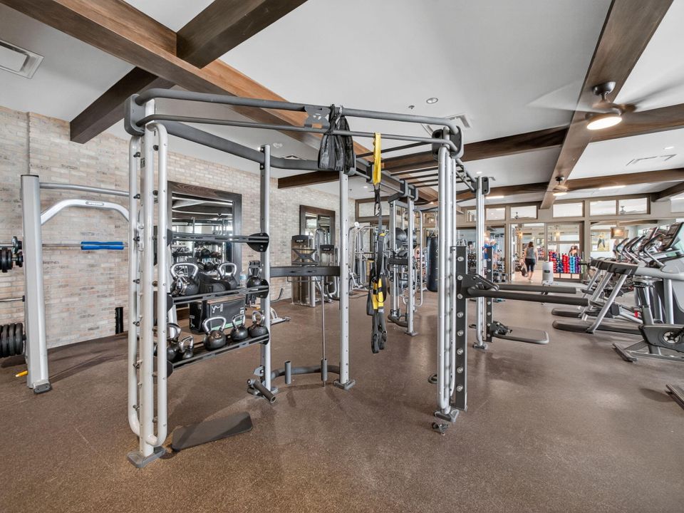 En Venta: $895,000 (5 camas, 4 baños, 3361 Pies cuadrados)