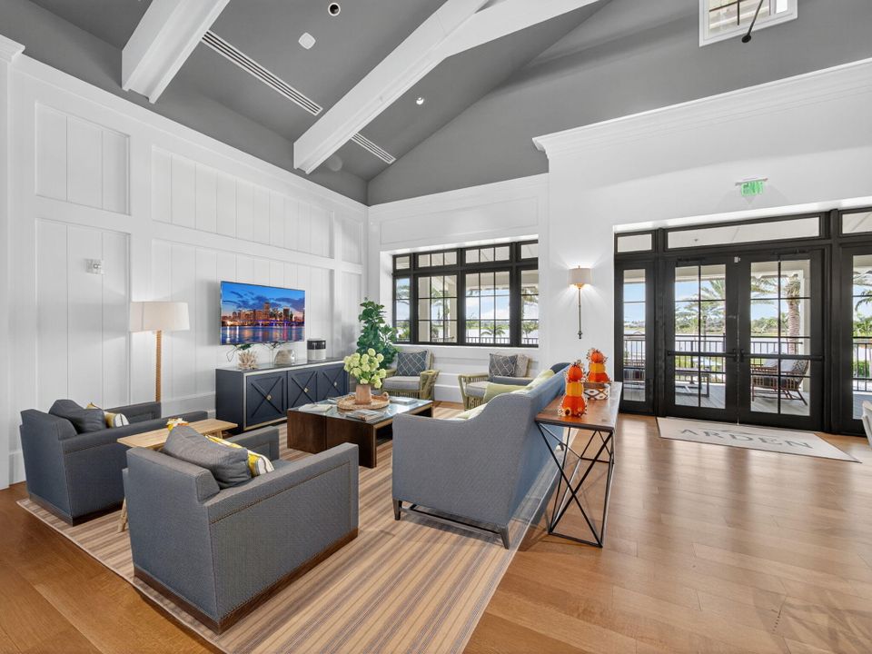 En Venta: $895,000 (5 camas, 4 baños, 3361 Pies cuadrados)