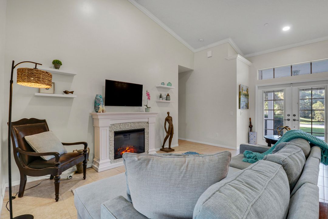 For Sale: $835,000 (3 beds, 2 baths, 2066 Square Feet)