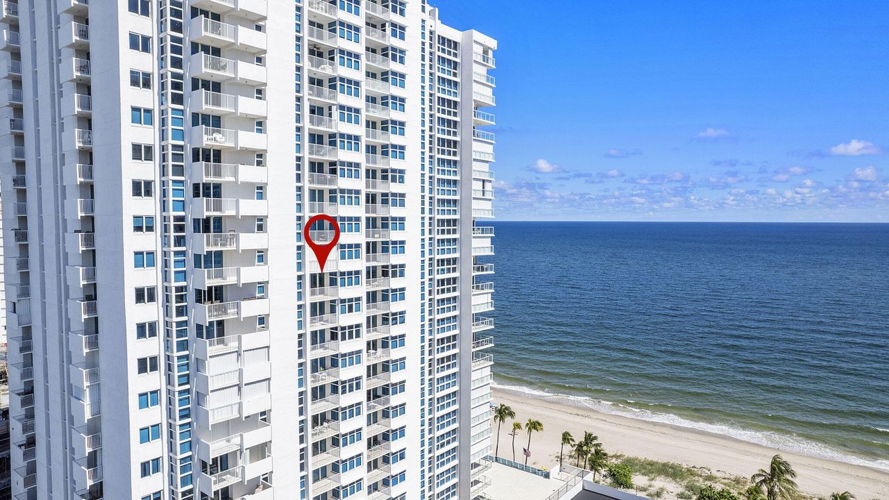 Под контрактом: $3,750 (2 спален, 2 ванн, 1600 Квадратных фут)