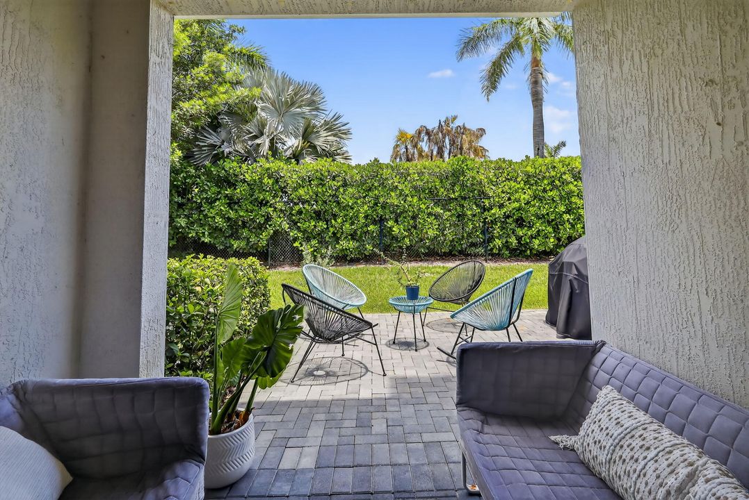 For Sale: $539,900 (3 beds, 2 baths, 1777 Square Feet)