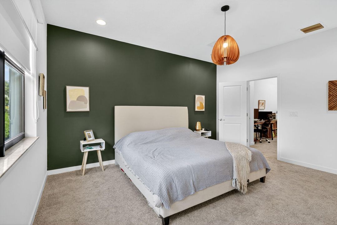 For Sale: $539,900 (3 beds, 2 baths, 1777 Square Feet)