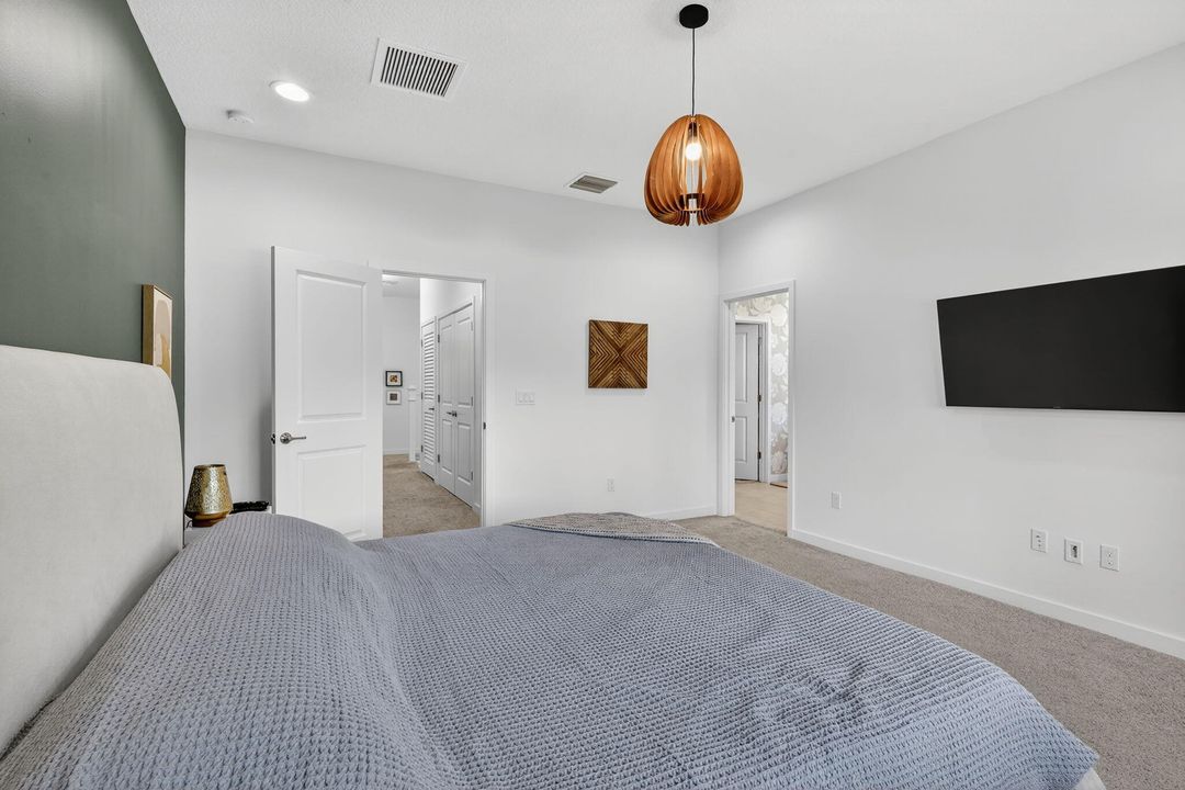 For Sale: $539,900 (3 beds, 2 baths, 1777 Square Feet)