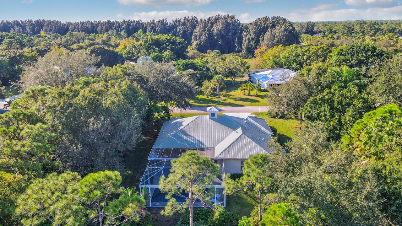 For Sale: $835,000 (3 beds, 2 baths, 2066 Square Feet)