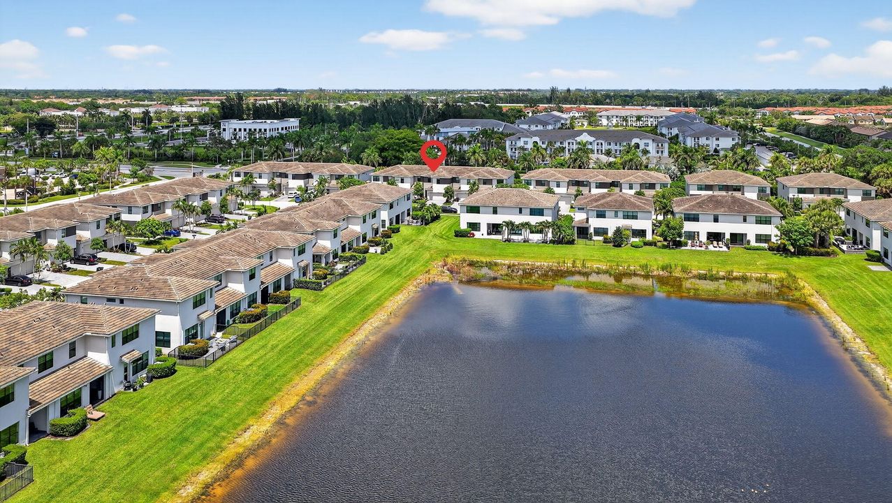 For Sale: $539,900 (3 beds, 2 baths, 1777 Square Feet)