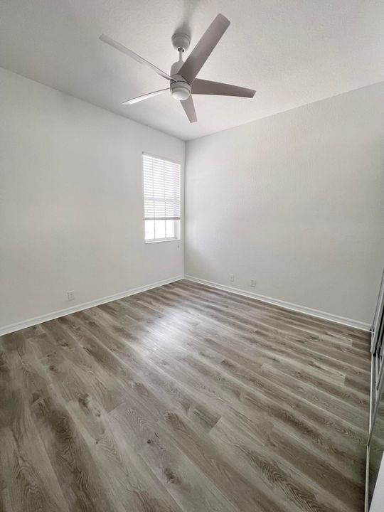 Под контрактом: $3,200 (3 спален, 2 ванн, 2209 Квадратных фут)