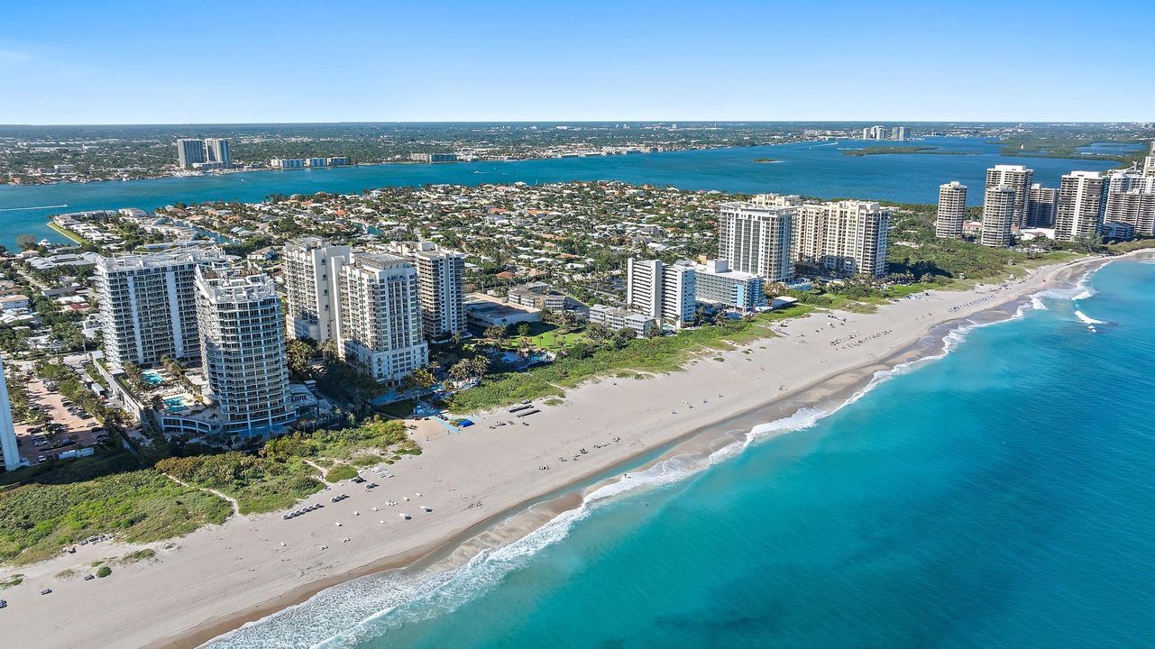 For Sale: $3,425,000 (2 beds, 3 baths, 2525 Square Feet)