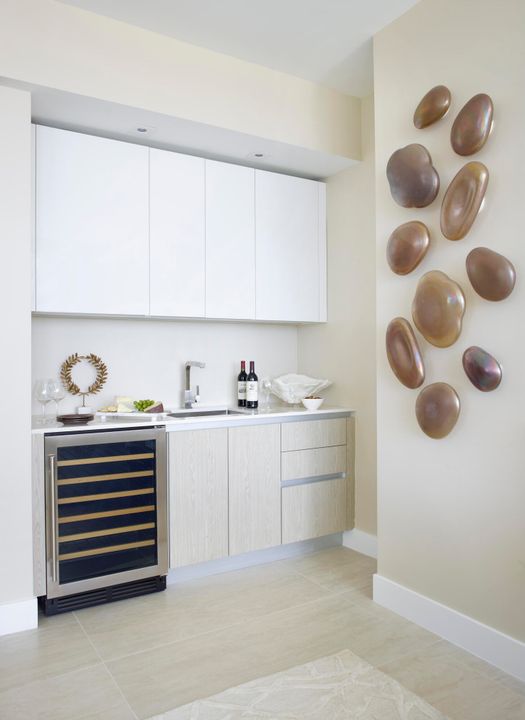 For Sale: $3,425,000 (2 beds, 3 baths, 2525 Square Feet)