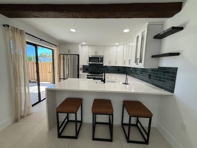 For Sale: $299,900 (2 beds, 2 baths, 1236 Square Feet)