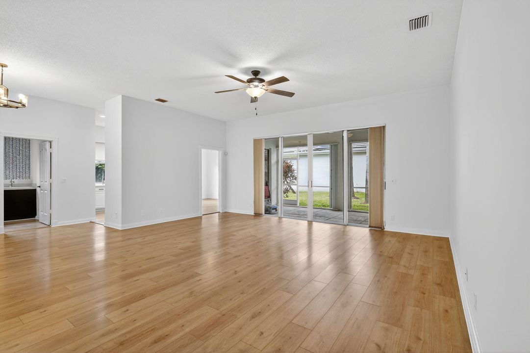 На продажу: $750,000 (3 спален, 2 ванн, 2069 Квадратных фут)