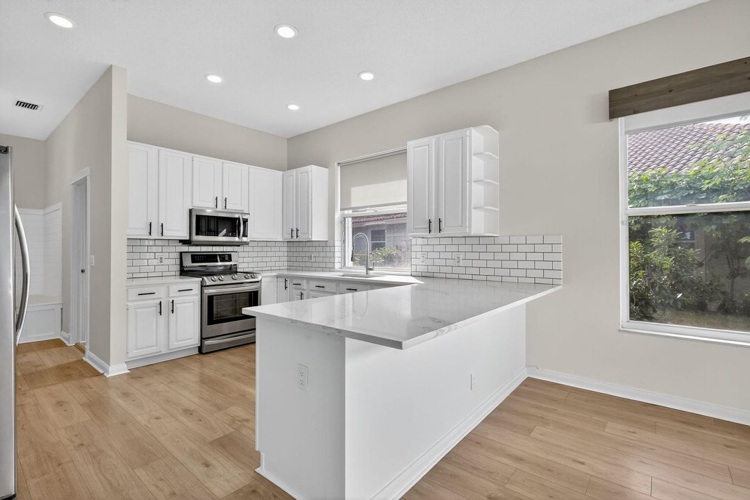 На продажу: $750,000 (3 спален, 2 ванн, 2069 Квадратных фут)