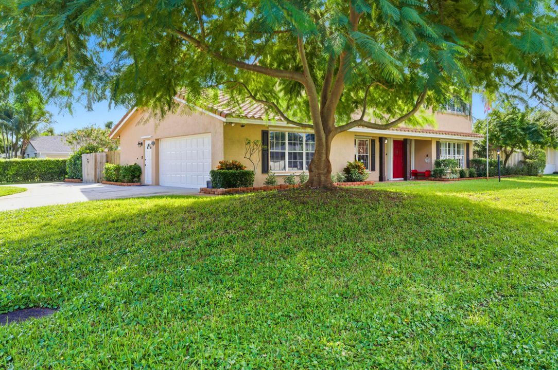 For Sale: $859,000 (4 beds, 2 baths, 2456 Square Feet)