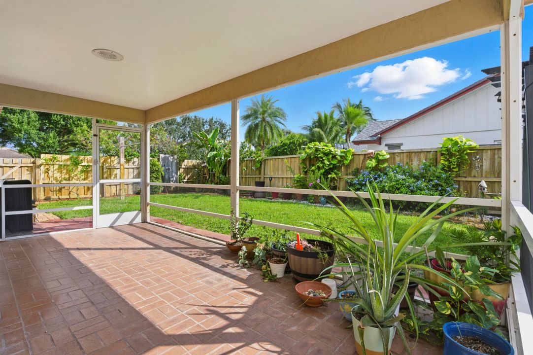 For Sale: $859,000 (4 beds, 2 baths, 2456 Square Feet)