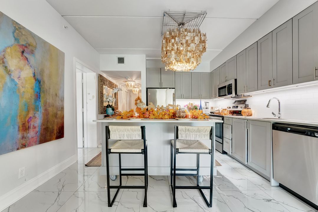 В аренду: $3,800 (3 спален, 2 ванн, 1390 Квадратных фут)